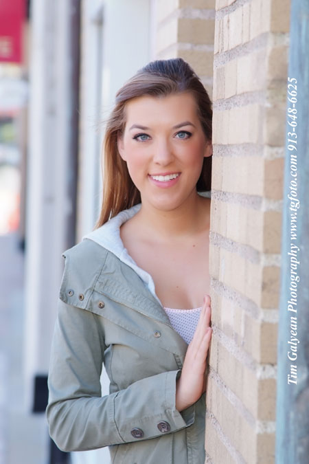 Downtown,buildings,Kansas City,Overland,Park,senior,pictures,fun,affordable,experienced